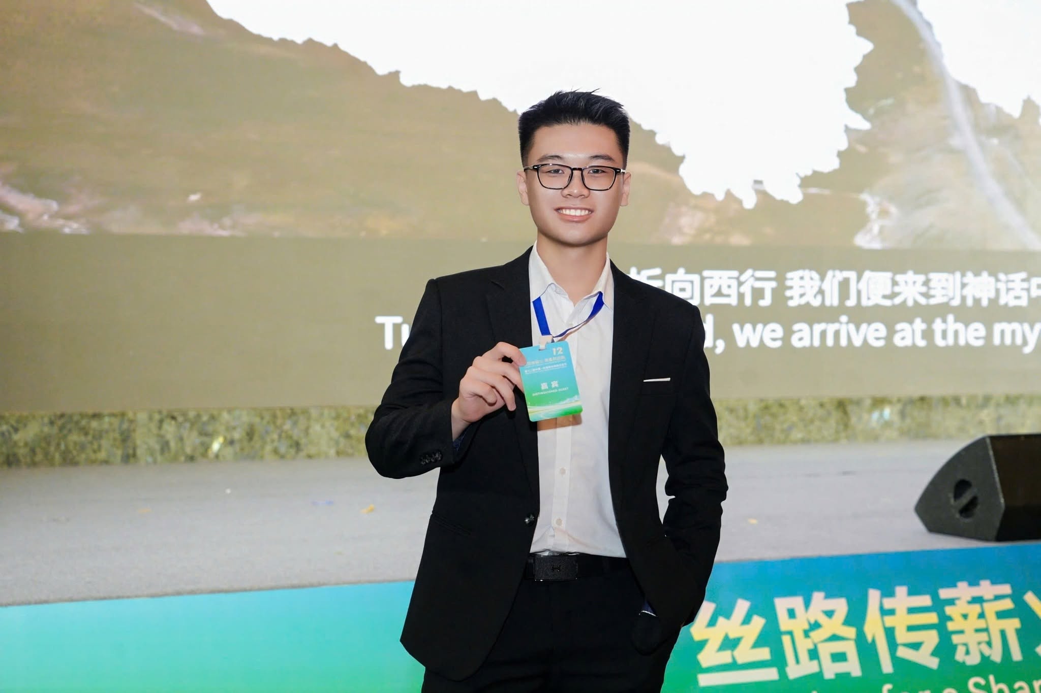 Khoảnh khắc CLB o365-HUST 18